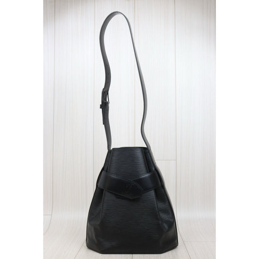 Good ( Rank AB)｜ LV Epi Sack de Paul Shoulder Bag Black｜25090505