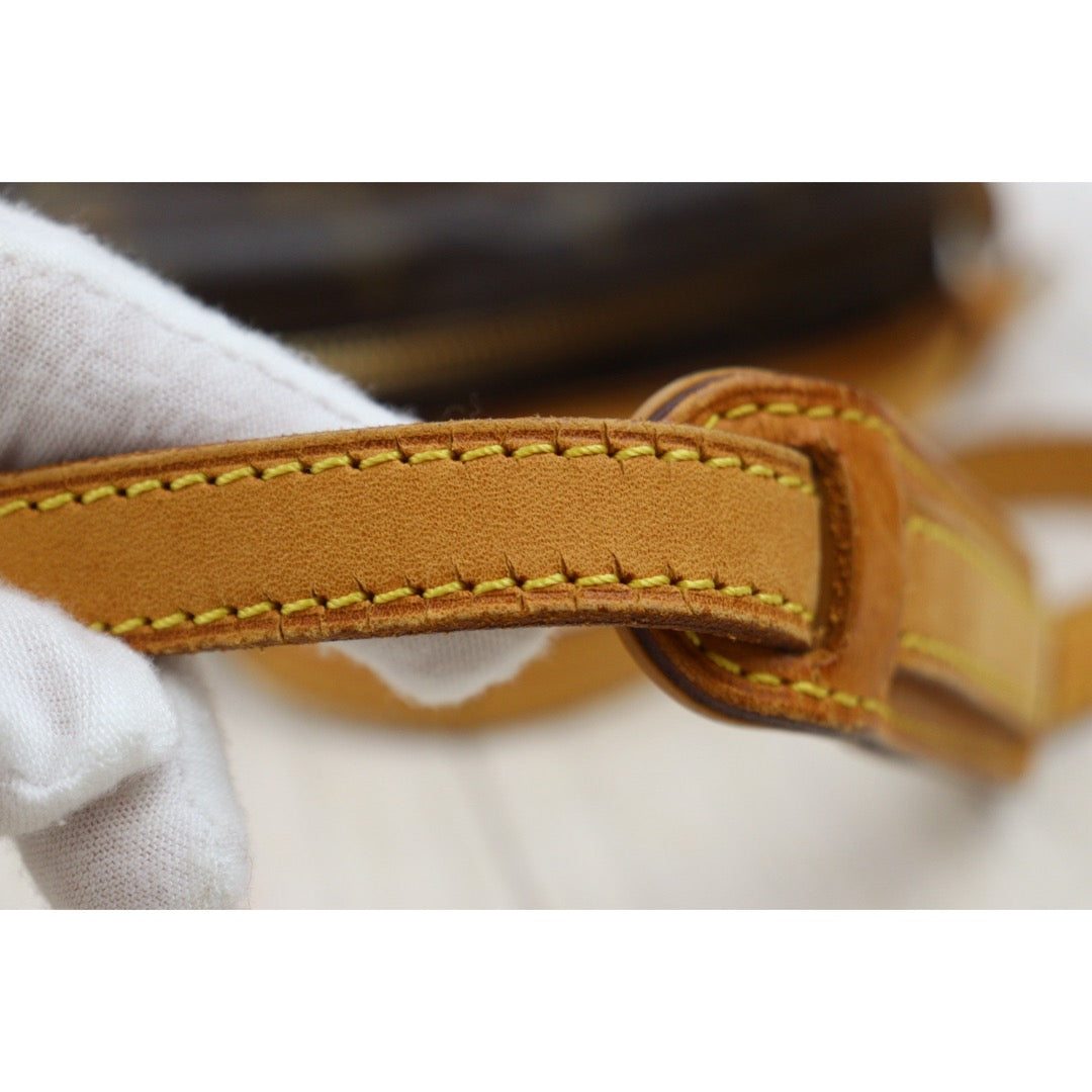 Fair ( Rank B)｜LV Monogram Trocadero 27 Shoulder Bag｜26012004