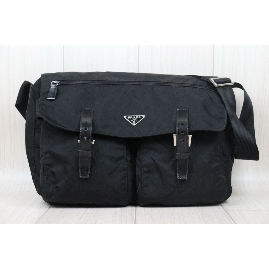 Good ( Rank AB)｜Prada  Nylon ShoulderBag Black｜24111222