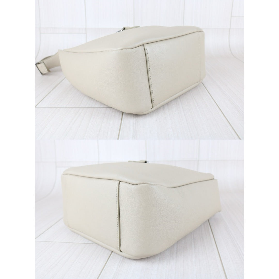 Very Good ( Rank A)｜  Saint Laurent YSL Calf Leather  LE 5A7 Hobo Shoulder Bag PM Sea Salt Color｜S25110317