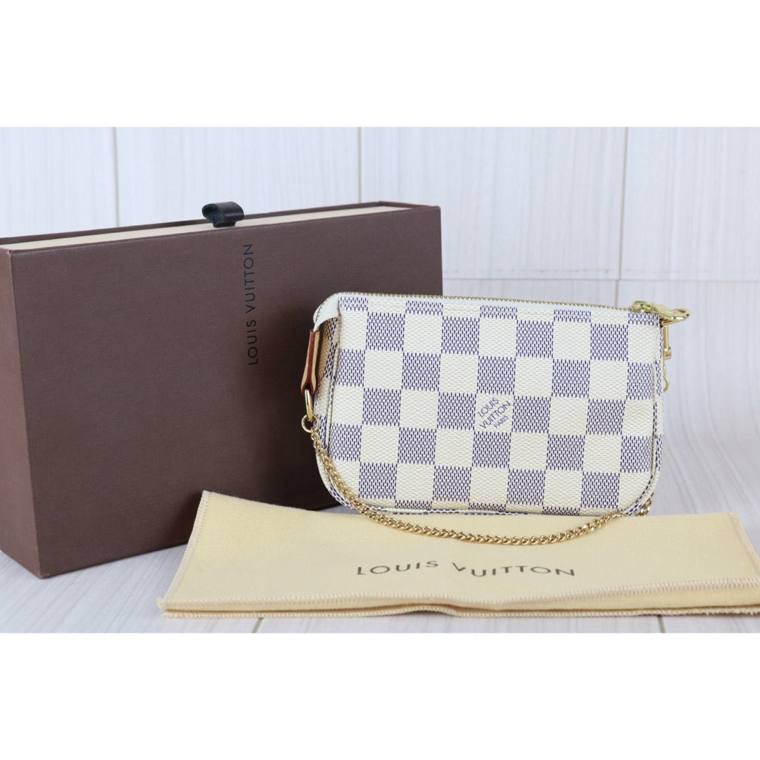 Excellent（Rank SA）｜ LV Mini Pochette Accessoir White｜X25091405