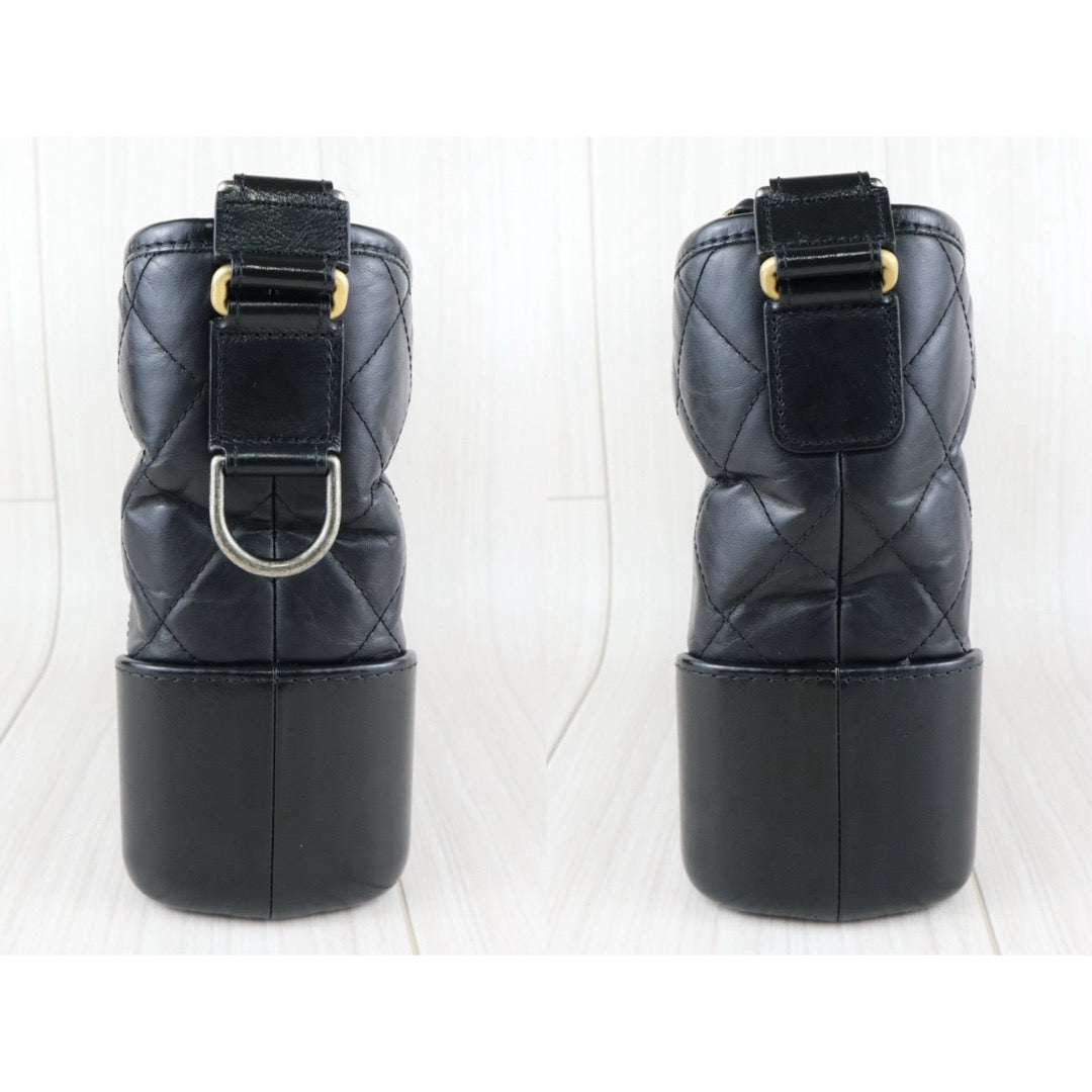 Very Good ( Rank A) ｜CHANEL MM Gabrielle Aged Calfskin Shoulder Bag Black IC Chips Model｜S25102901