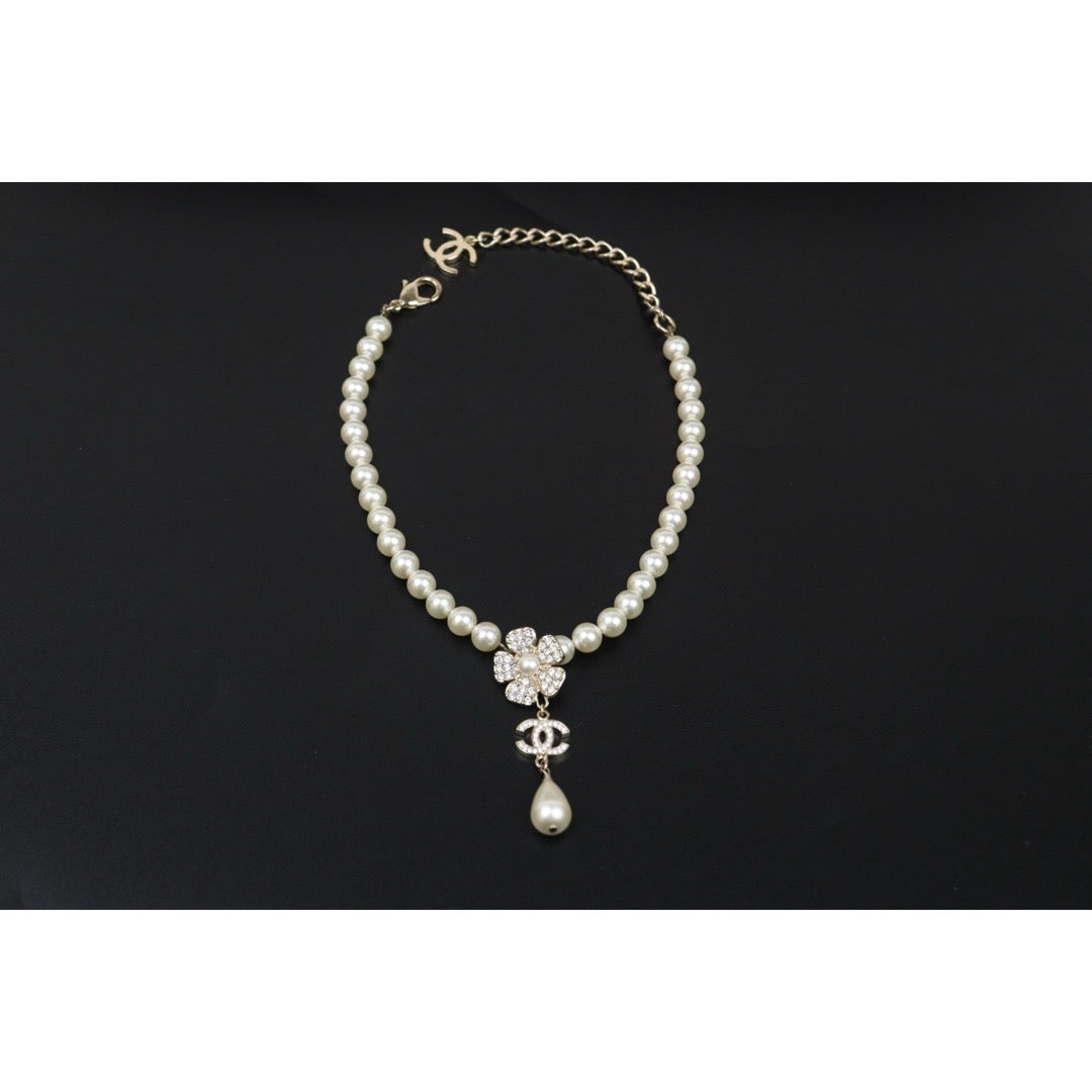 Excellent（Rank SA）｜ CHANEL Coco Mark Camellia Pearl Rhinestone  Necklace｜S25071003