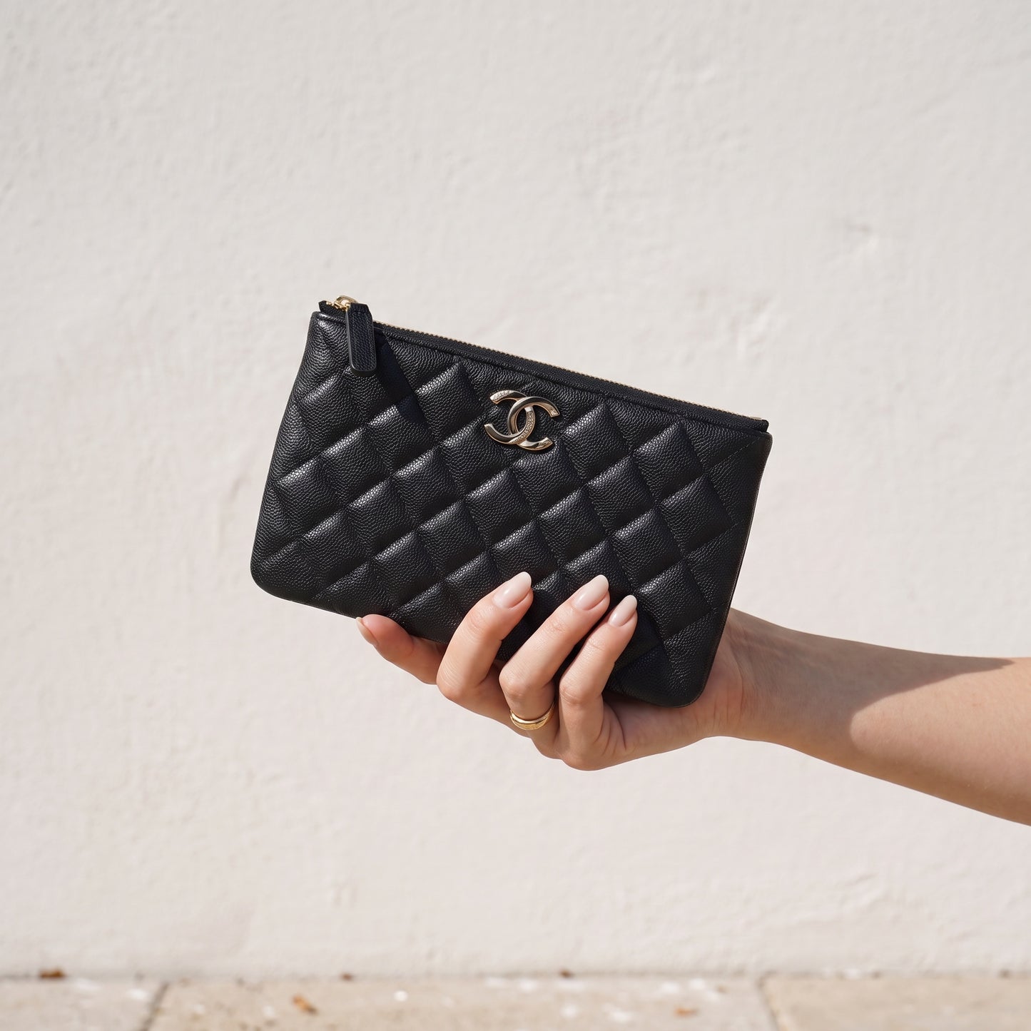 Include Entrupy Certificate of Authenticity｜Excellent（Rank SA）｜Full Set CHANEL 23S Classic Zip Pouch｜X26051803