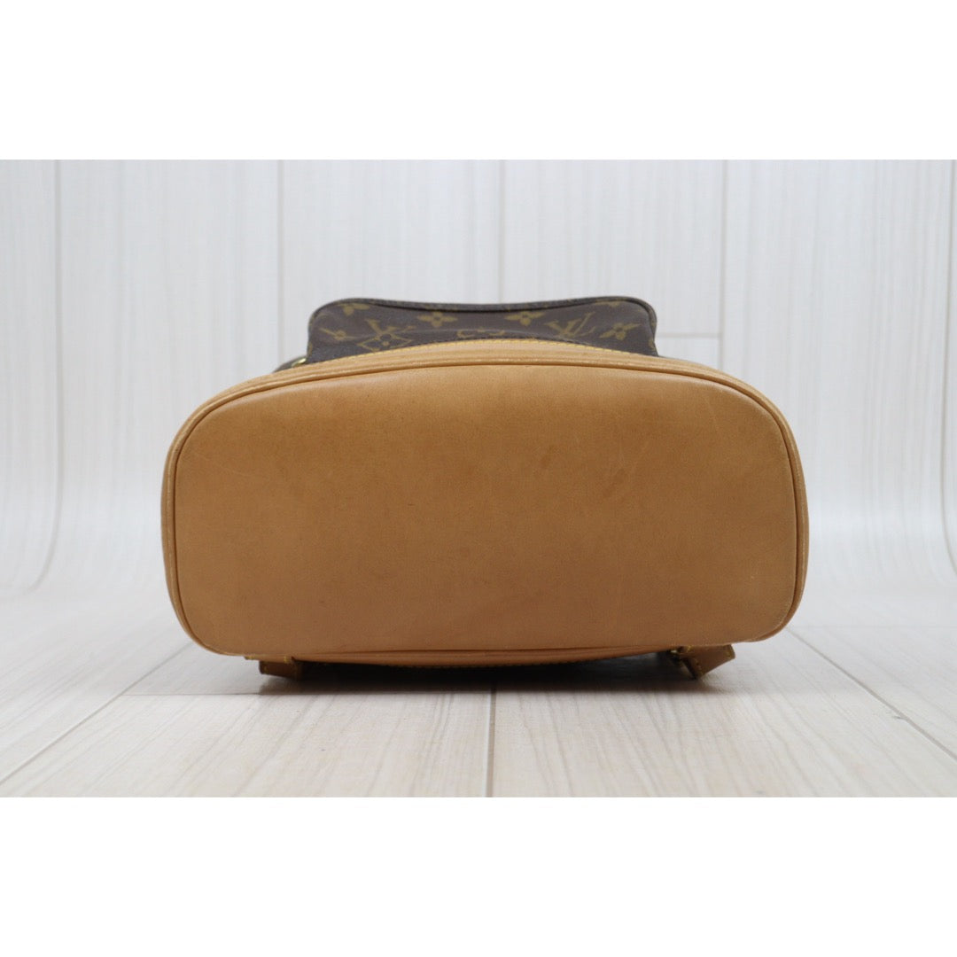 Include Entrupy Certificate of Authenticity｜Fair ( Rank B)｜ Louis Vuitton Monogram Montsouris MM Backpack｜25121904