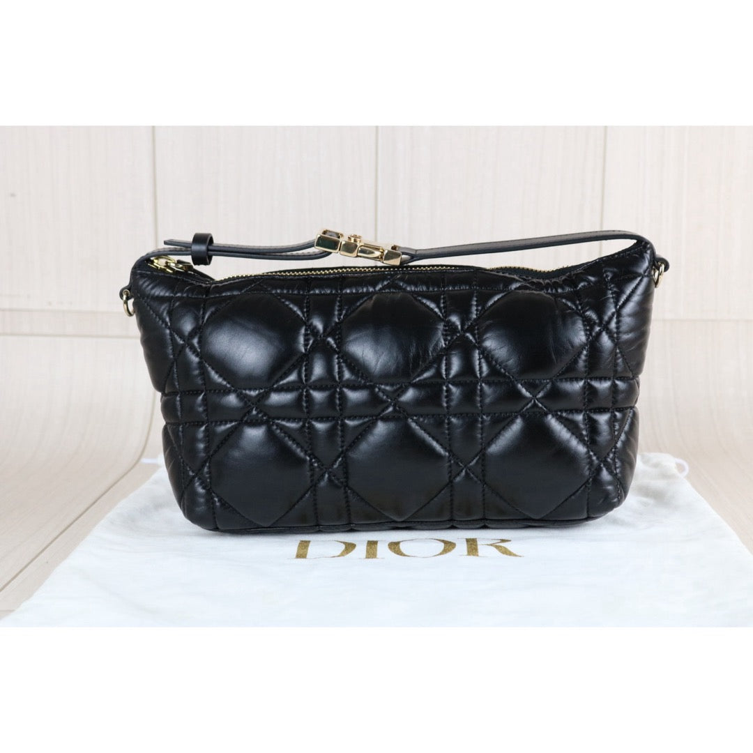 Include Entrupy Certificate of Authenticity｜Very Good ( Rank A) ｜  Dior Lady Dior Lamb Skin Monad Bag In Cannage Pattern Handbag  Black ｜S26070302