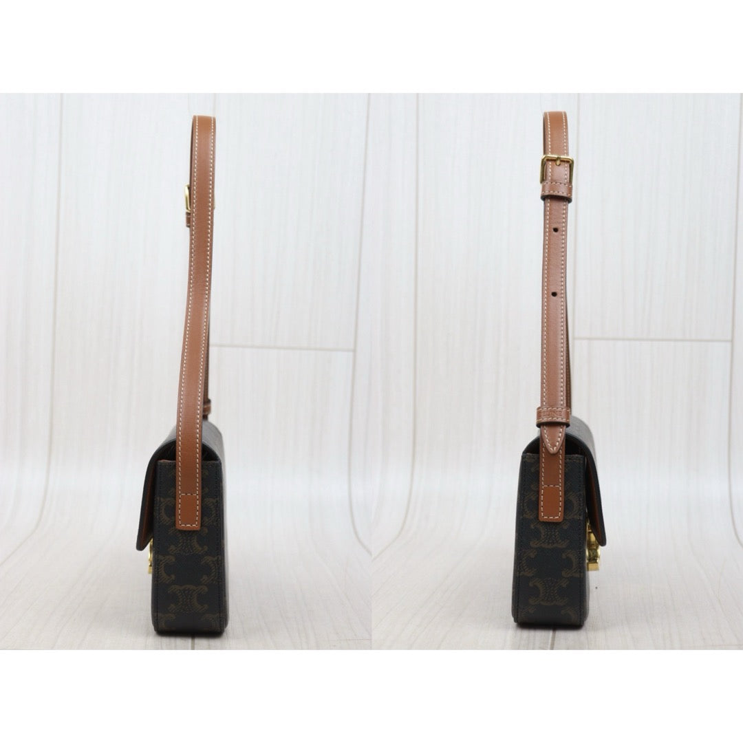 Very Good ( Rank A)｜ CELINE Macadam Triomphe Shoulder Bag  Golden Hardware｜S25110416