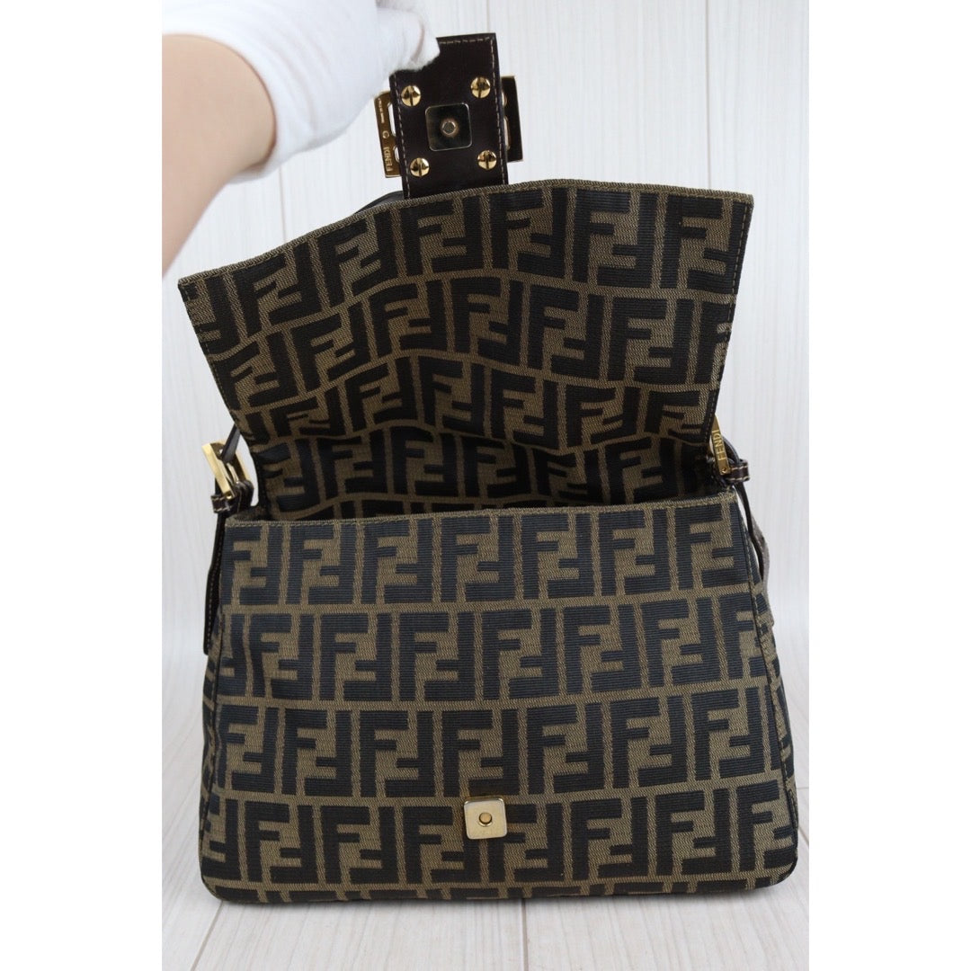 Rank A｜ FENDI Zucca Mamma Baguette Shoulder Bag Gold Hardware｜23102847