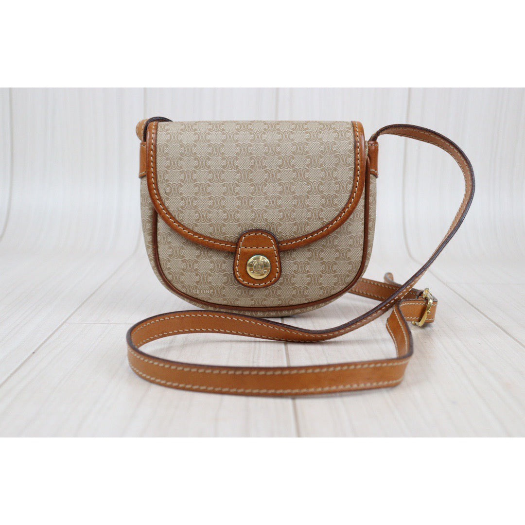 Rank AB｜ Celine Macadam Shoulder Bag ｜V23121430