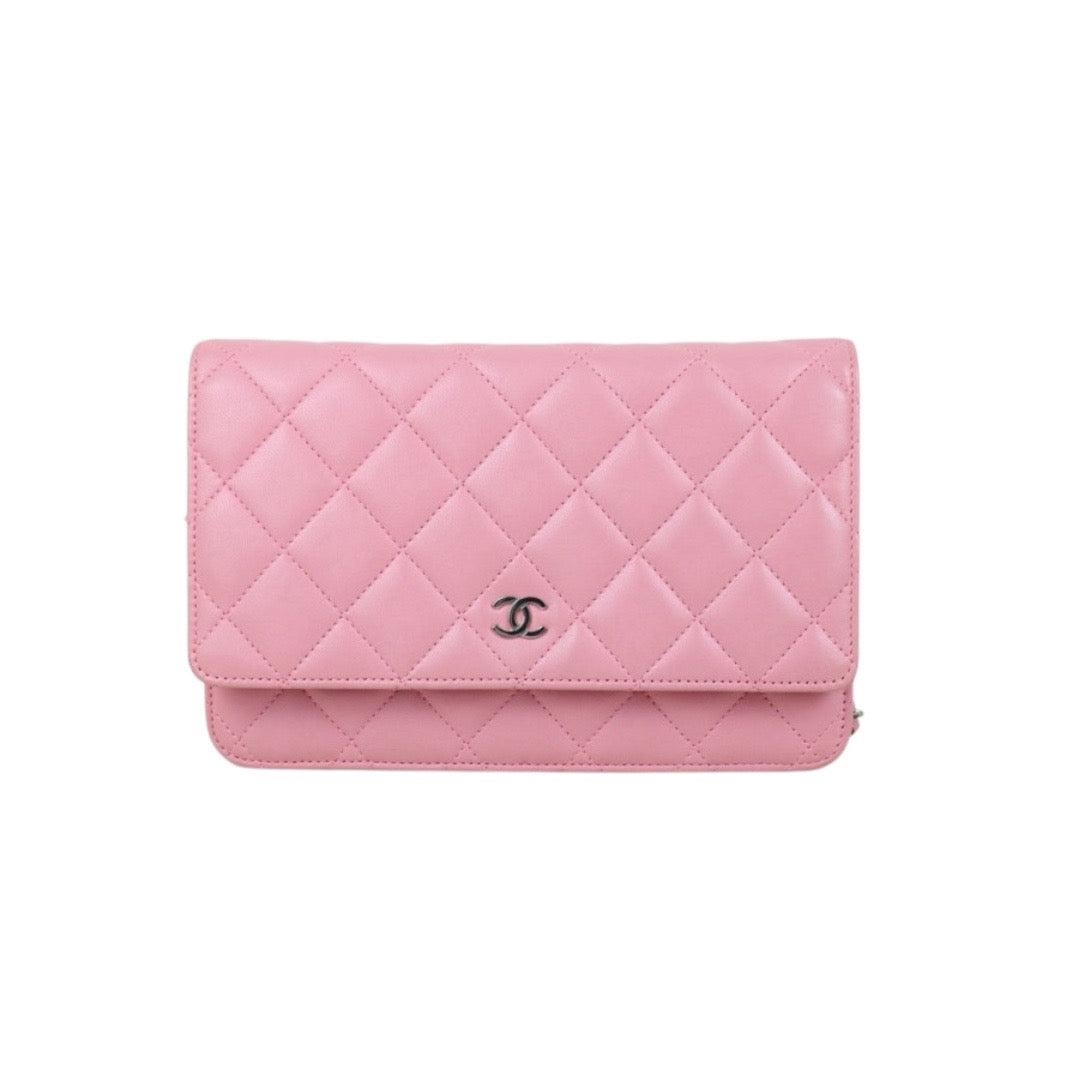 Include Entrupy Certificate of Authenticity｜Good ( Rank AB) ｜CHANEL Lambskin Cherry Blossom Pink WOC Chain Bag Made in 2012-2013 Year｜S26081902