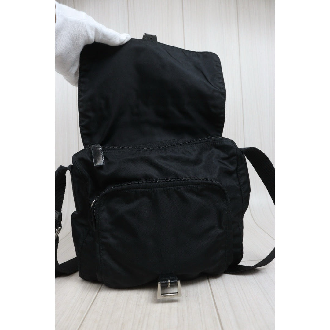 Include Entrupy Certificate of Authenticity｜Good ( Rank AB)｜  PRADA Tessuto Nylon Messenger Shoulder Bag Blue｜26080702