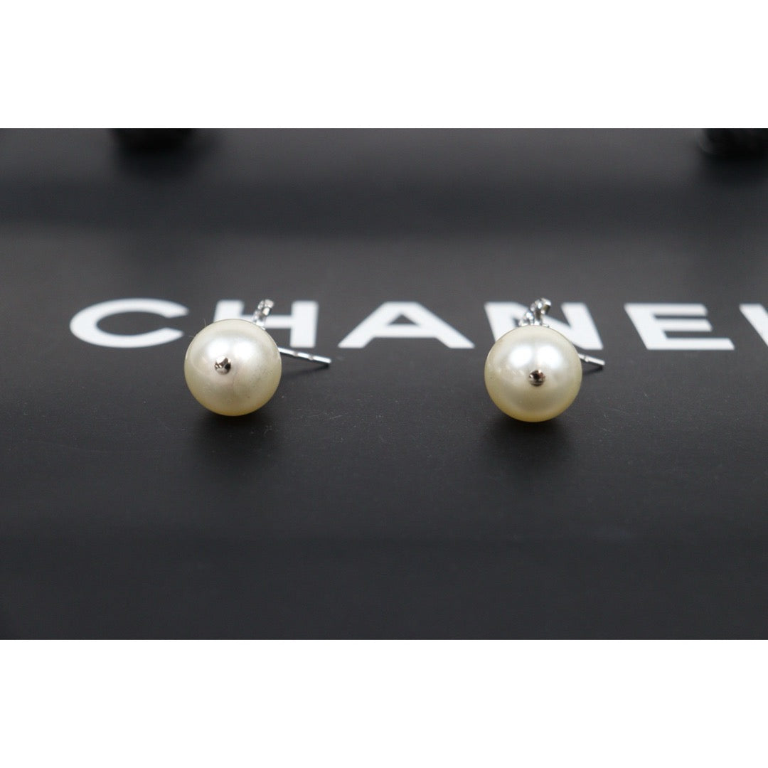 Very Good ( Rank A) ｜ CHANEL B14V Coco Mark  Rhinestone Pearl Earrings Made In 2014Year ｜V25122601