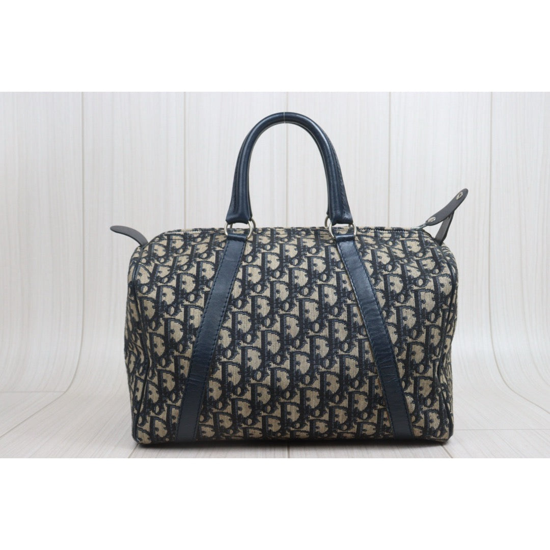 Include Entrupy Certificate of Authenticity｜Good ( Rank AB)｜   Dior Trotter Boston 30 HanBag ｜26071603