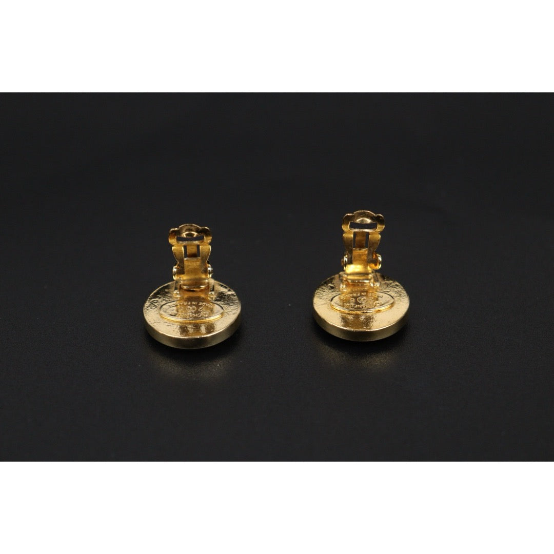 Very Good ( Rank A) ｜CHANEL Coco Mark Round Earrings Made In 2002 Year ｜V25070201