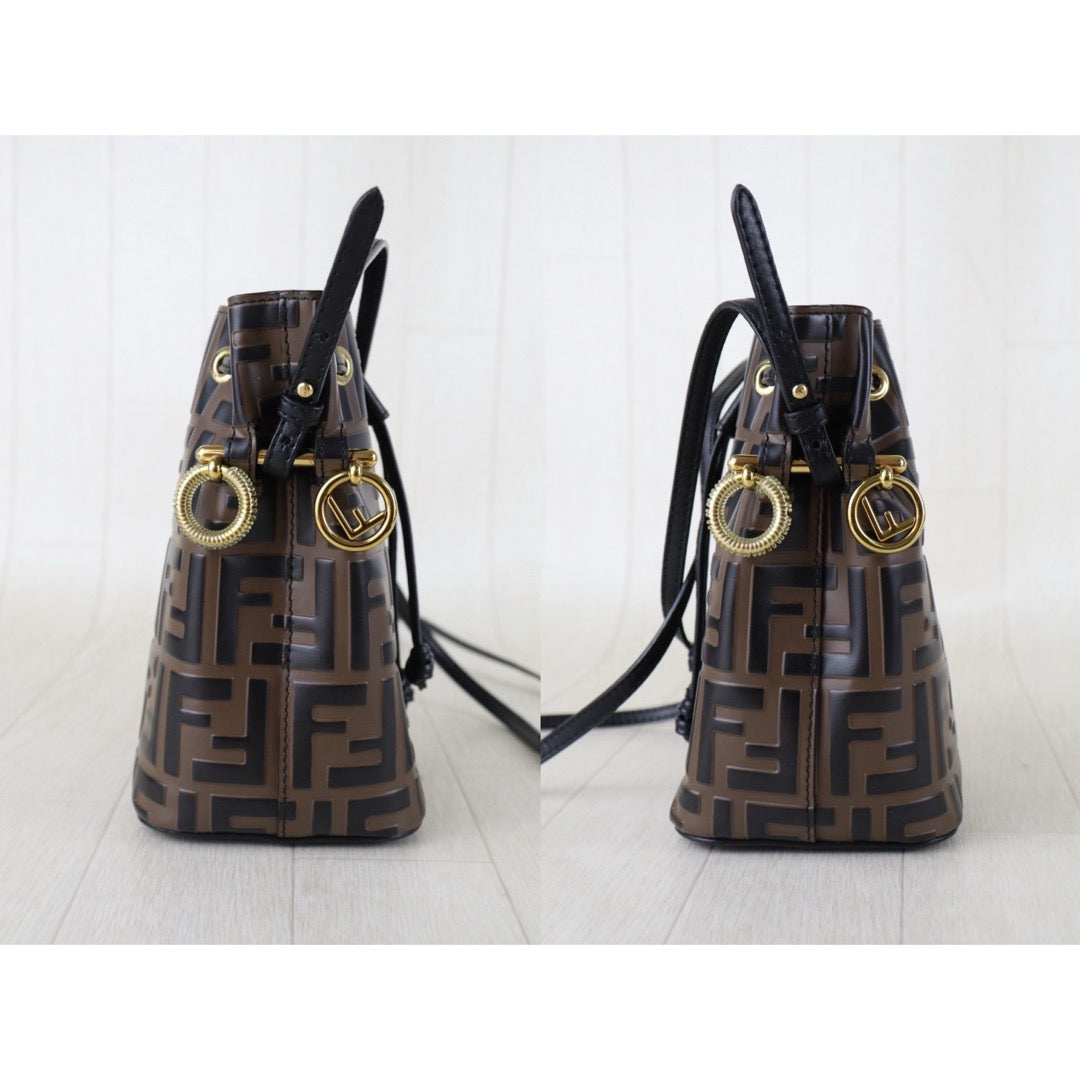 Include Entrupy Certificate of Authenticity｜Very Good ( Rank A)｜ FENDI Zucca Calf Leather Mini Mon Tresor Bucket bag Shoulder Bag Brown ｜S26042203