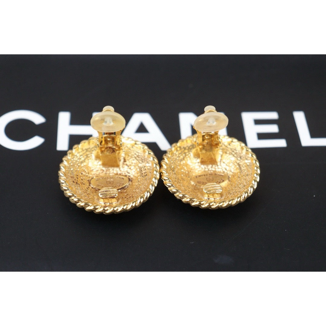 Very Good ( Rank A) ｜CHANEL Coco Mark Gold 24 Plated Earrings ｜Y24080206