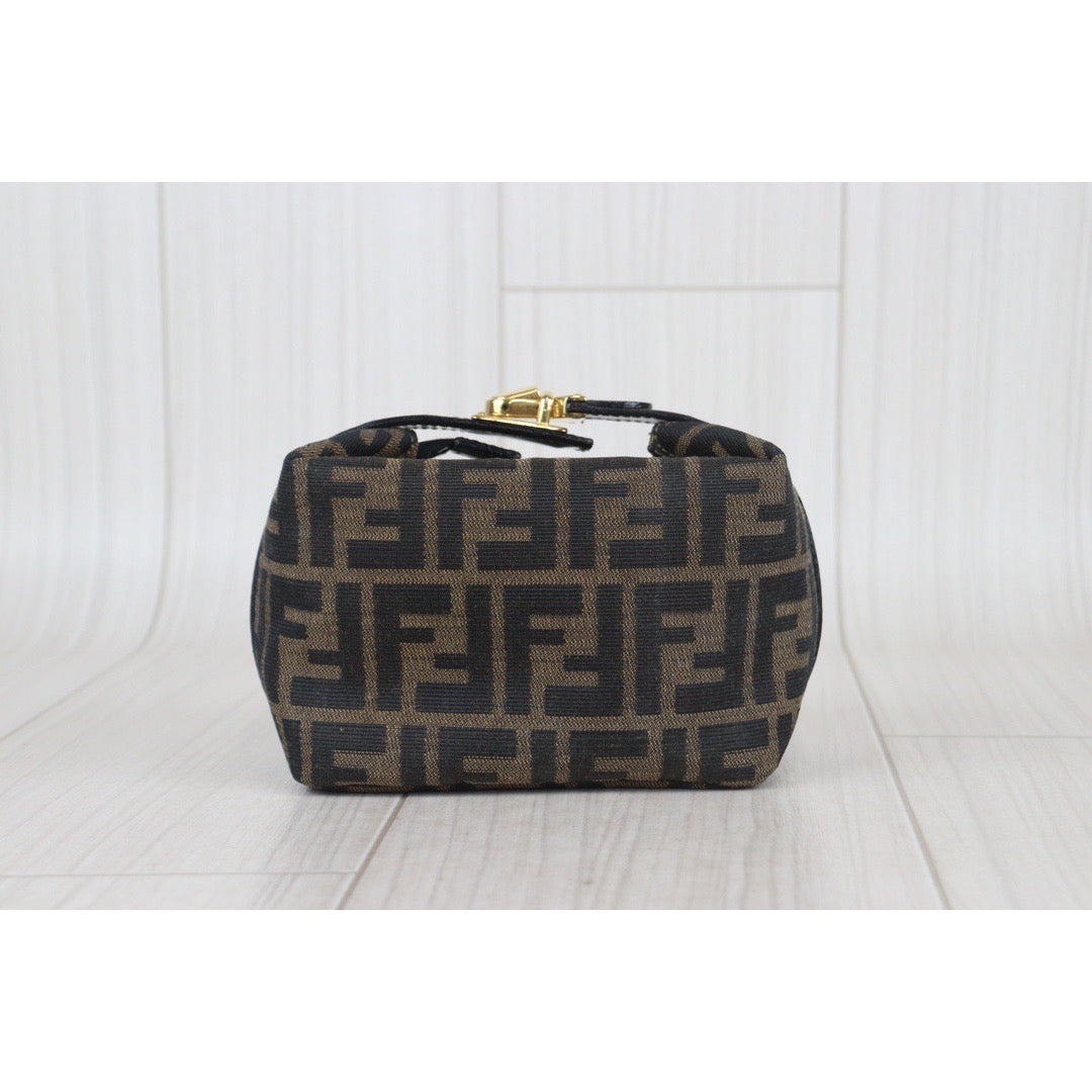 Rank A ｜ FENDI Zucca Handbag ｜23092601