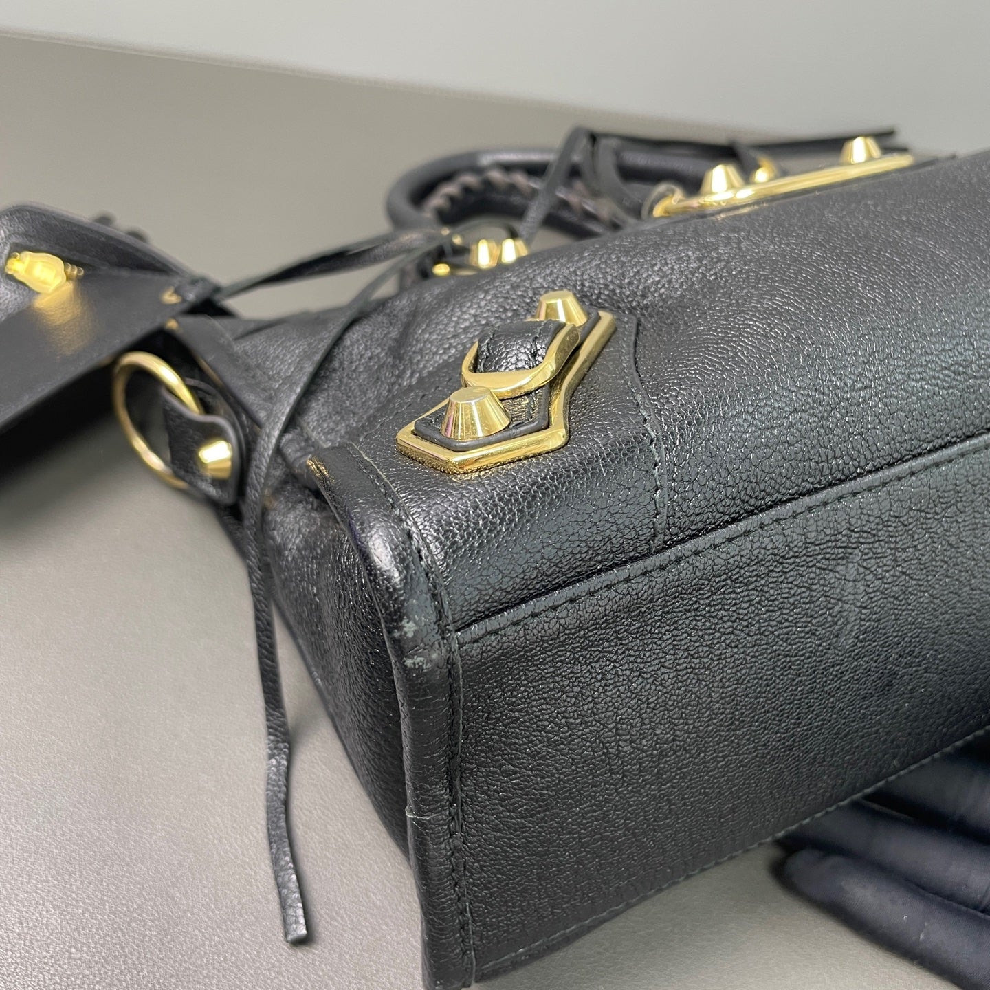 Very Good ( Rank A)｜Balenciaga Goatskin edge Mini Classic City Haze Black HandBag Shoulder Bag