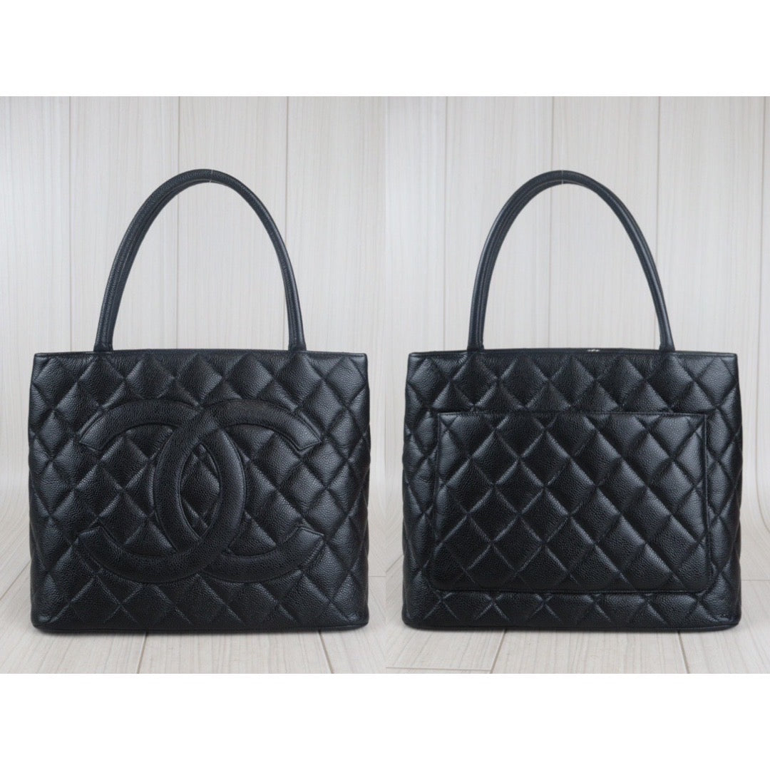 Rank A｜ CHANEL Caviar Skin Leather Calf Leather Tote Bag｜23090920