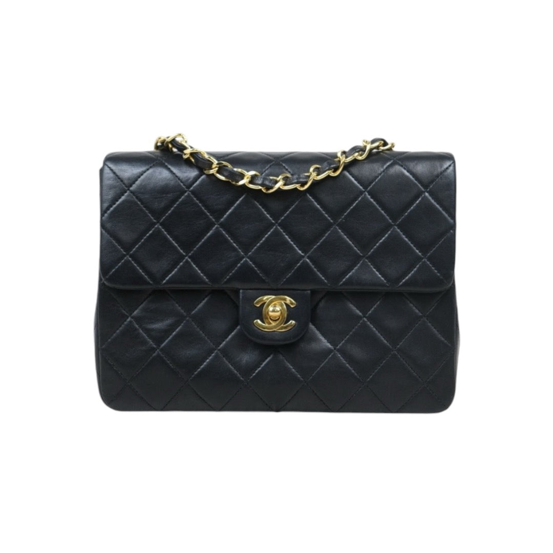 Good ( Rank AB)｜ CHANEL Black lambskin Square 20 Shoulder Bag Made In 1989～1991Year ｜24103001