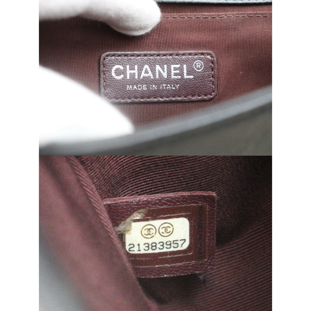 Very Good ( Rank A)｜CHANEL Calf Leather Rivet LeBoy Chain Shoulder Bag Medium Black  Made In 2015-2016Year｜Y25072906