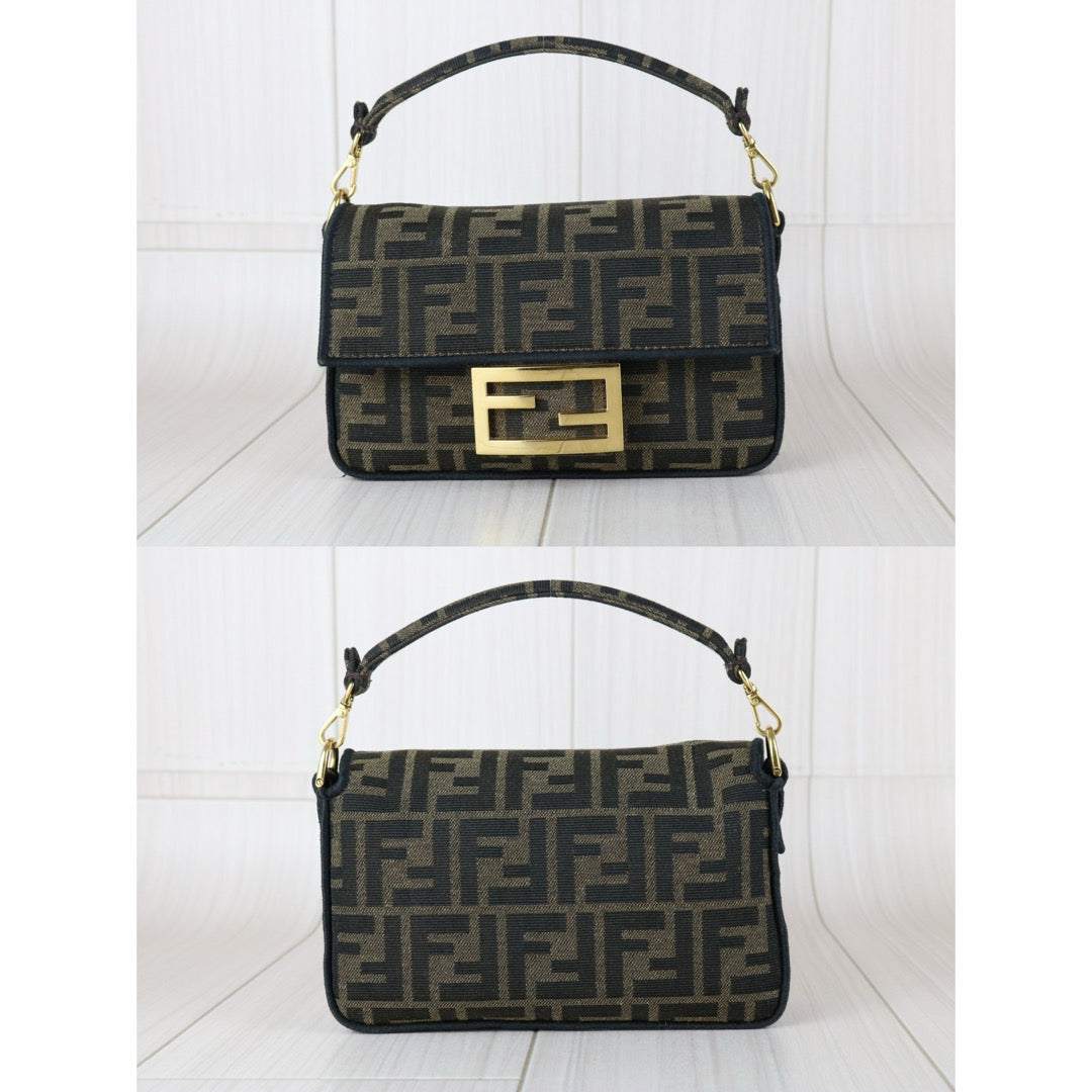Very Good ( Rank A)｜ FENDI Mamma Baguette Shoulder Bag  Gold Hardware｜S25061002