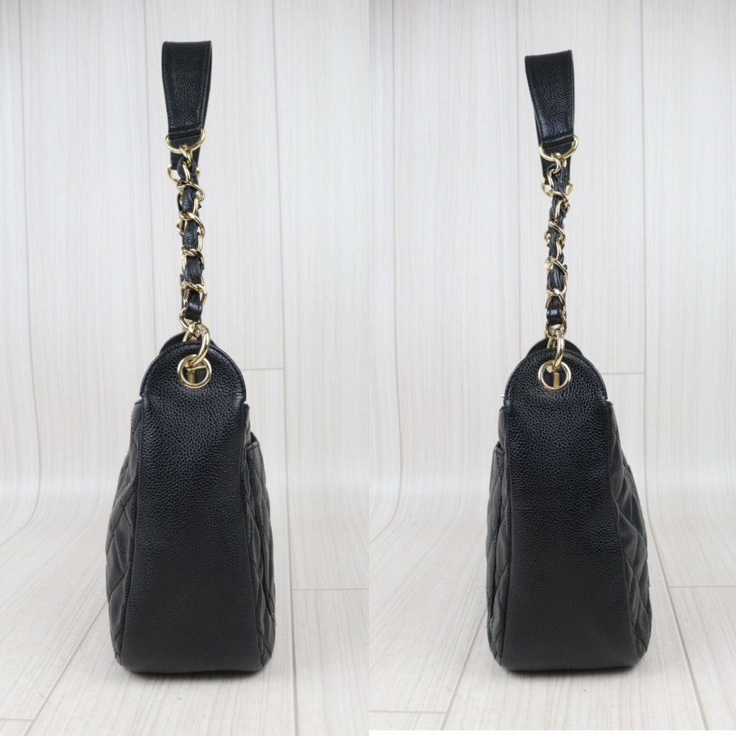 Rank AB ｜ CHANEL Half Moon Shoulder Bag Black Made In 2002-2003Year  ｜V24071806