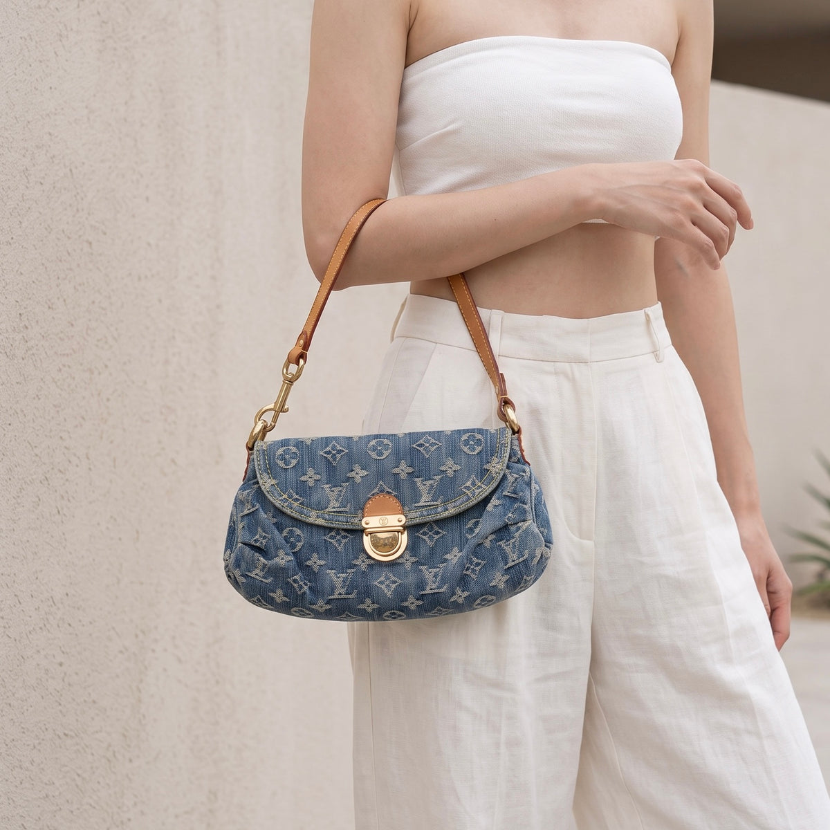 Include Entrupy Certificate of Authenticity｜Good ( Rank AB)｜Louis Vuitton Monogram Denim Mini Pleaty  ShoulderBag｜Z26092908