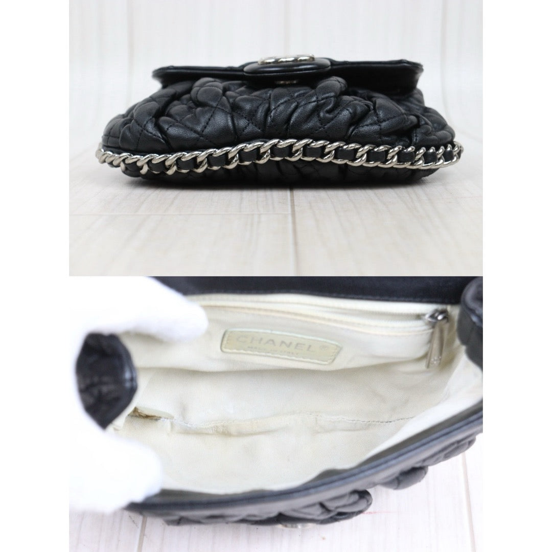 Very Good ( Rank AB)｜ CHANEL Calf Leather Chain Around Cloud Bag Shoulder Bag Black PM Made In 2012-2013Year｜L25111601