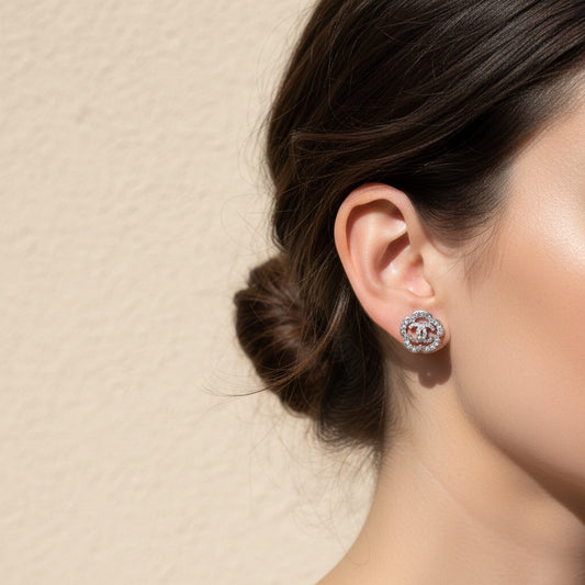 Include Authentic Detective Certificate of Authenticity｜Very Good ( Rank A) ｜CHANEL C21V COCO Mark Camellia Rhinestone Earrings Made In 2021Year｜S26061605
