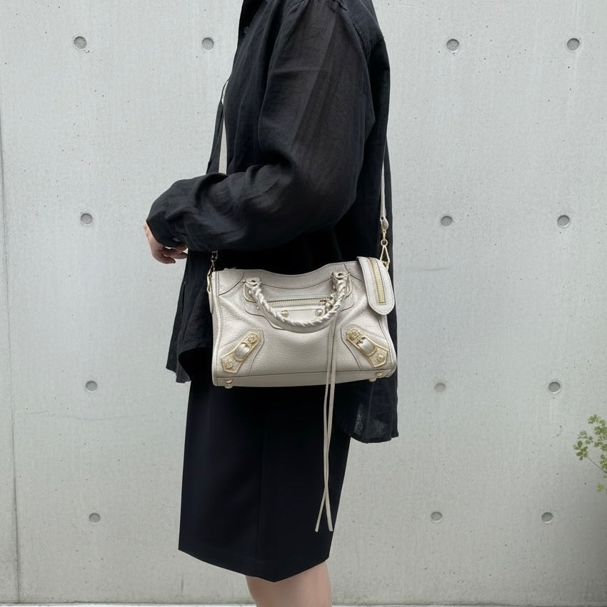 Include Entrupy Certificate of Authenticity｜Good ( Rank AB)｜Balenciaga Goatskin Edge Gaint Classic Mini City Handbag Shoulder Bag Light Gray｜S26060103