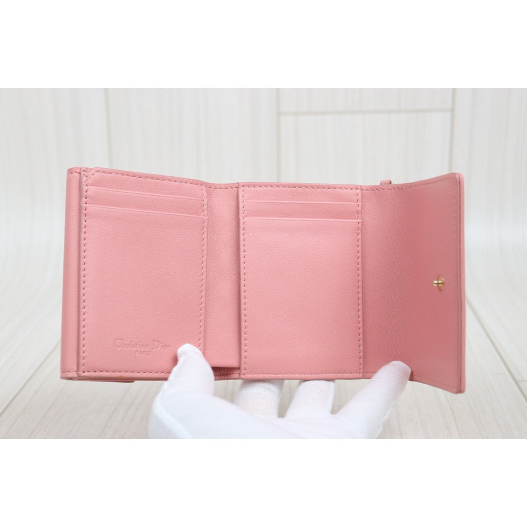 Very Good ( Rank A)｜ Dior Lamb Skin Pink Wallet｜25100704