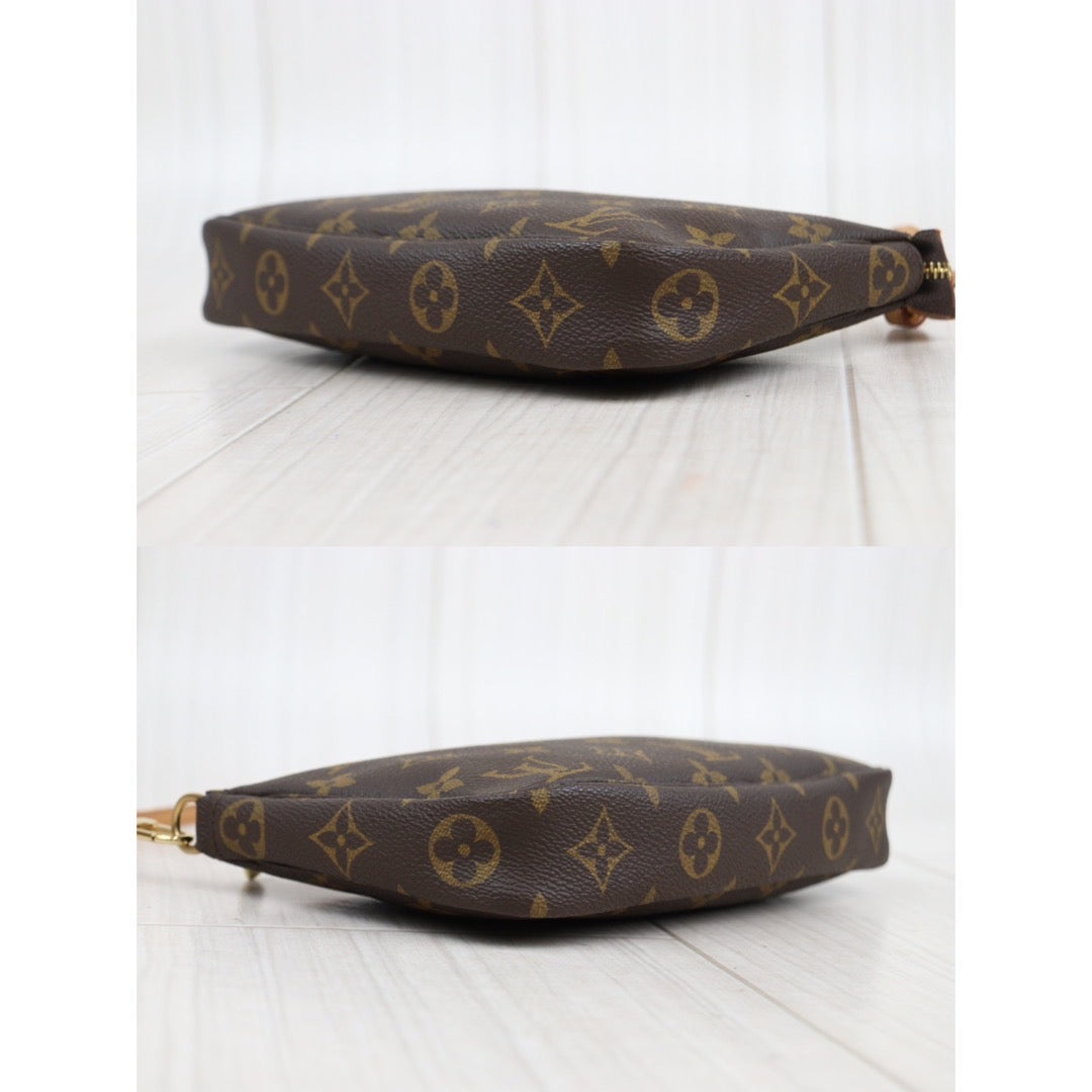 Rank AB ｜ LV Monogram Pochette Accessoires ｜V23110915