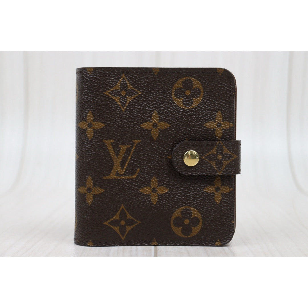 Very Good ( Rank A)｜  LV Monogram  Wallet ｜25022803