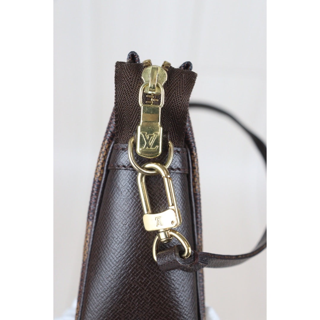 Rank AB ｜ LV Damier Truth Make Up ｜V23092814