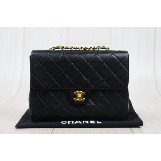 Good ( Rank AB)｜ CHANEL Black lambskin Square 20 Shoulder Bag Made In 1989～1991Year ｜24103001