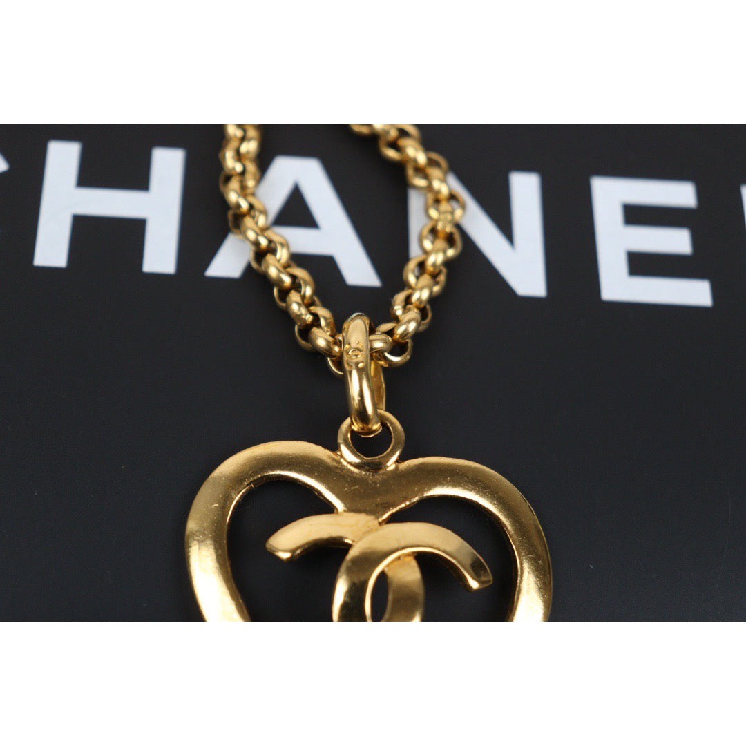 Rank A ｜ CHANEL Coco Mark 24K Gold Plated Necklace｜24030736