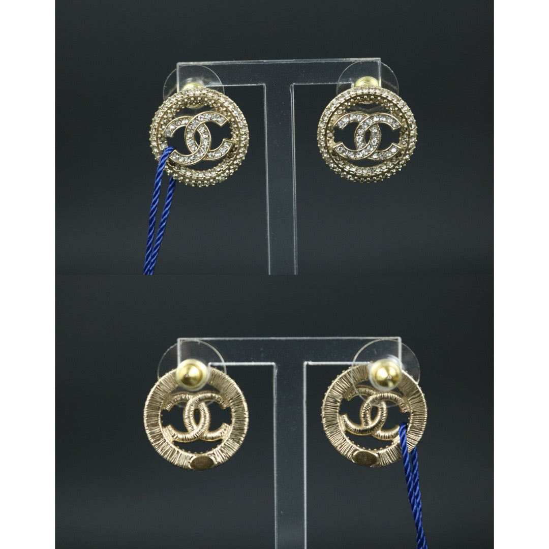 Include Authentic Detective Certificate of Authenticity｜Very Good ( Rank A) ｜CHANEL B20S COCO Mark  Circlet Rhinestone Earrings Made In 2020 Year｜S26062504