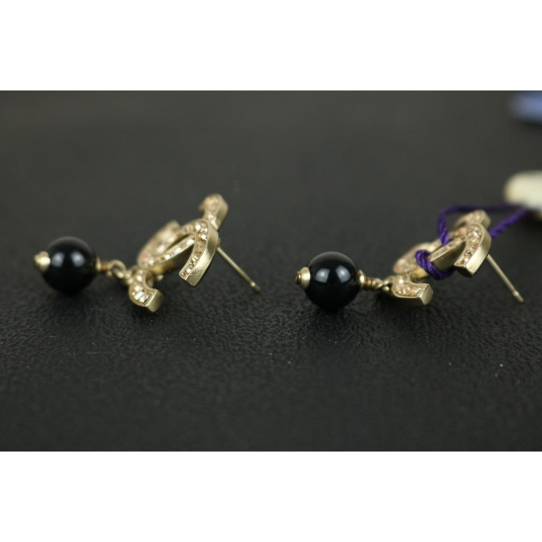 Very Good ( Rank A)｜ CHANEL  Coco Mark  Gold Rhinestone Black Pearl Earrings ｜F25021106