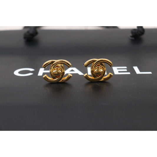 Very Good ( Rank A)｜CHANEL Vintage 18K Gold Plating Earrings  Made In 1995Year ｜25011601