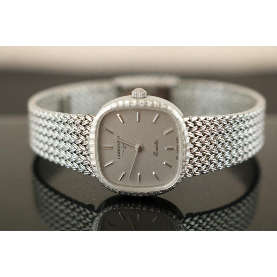 Very Good ( Rank A) ｜ Longines Silver Plating Quartz Watch ｜X24121812