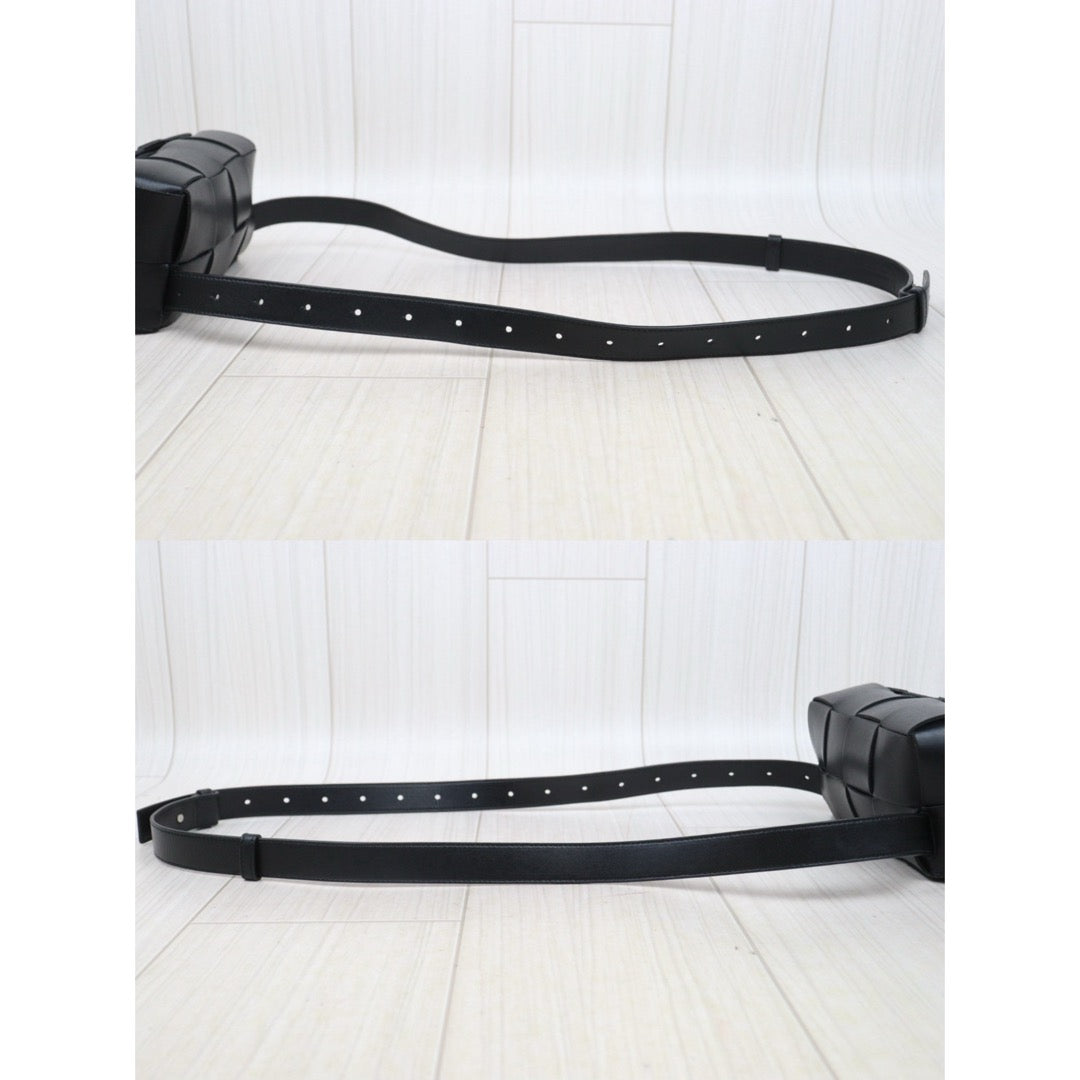 Very Good ( Rank A)｜ Bottega Veneta Calf Leather Belt Cassette Shoulder Bag Body Bag Waist Bag  Black IC Chips Model ｜S25071014