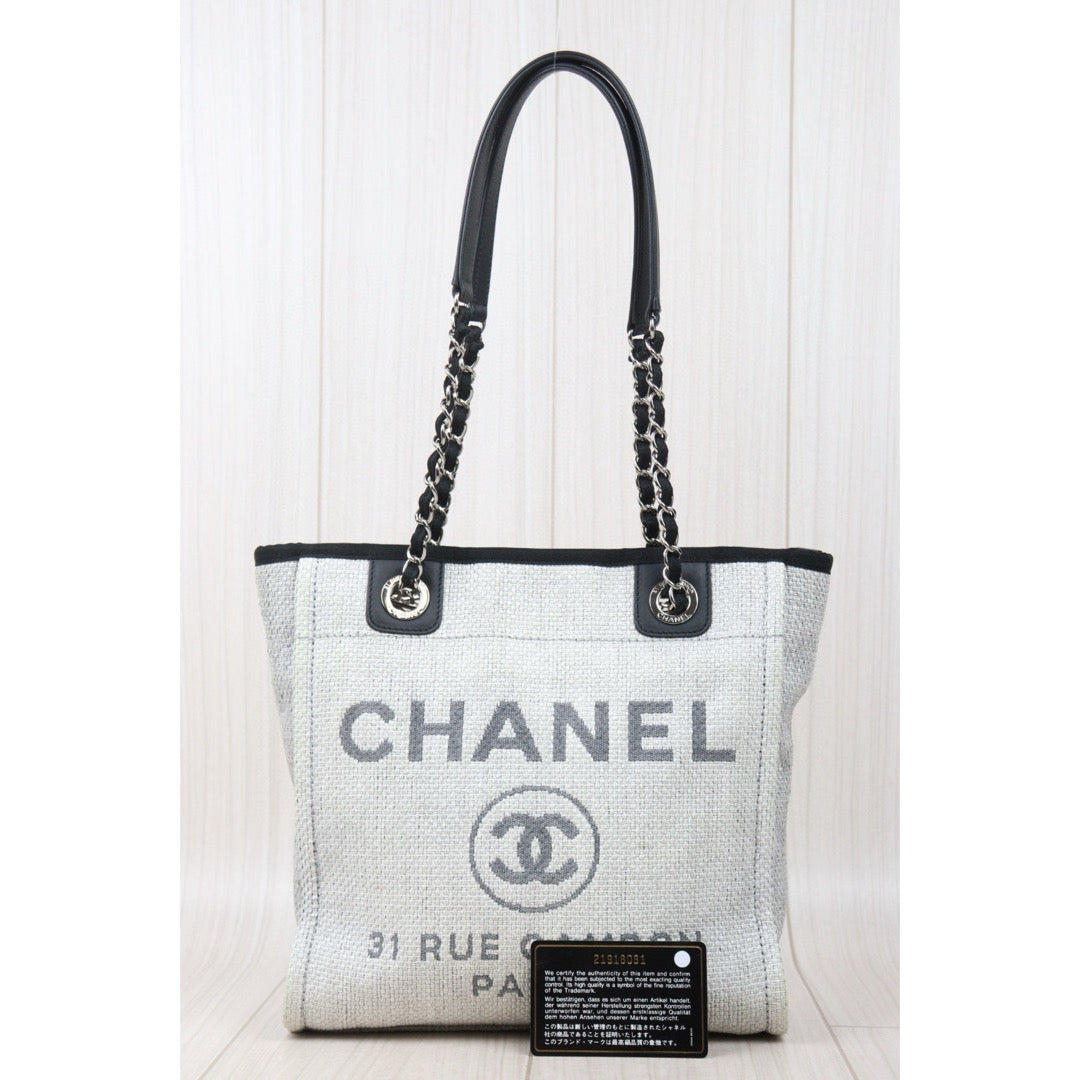 Good ( Rank AB)｜ CHANEL Canvas Tote Bag Gray Small Made In 2015-2016 Year｜V24110743