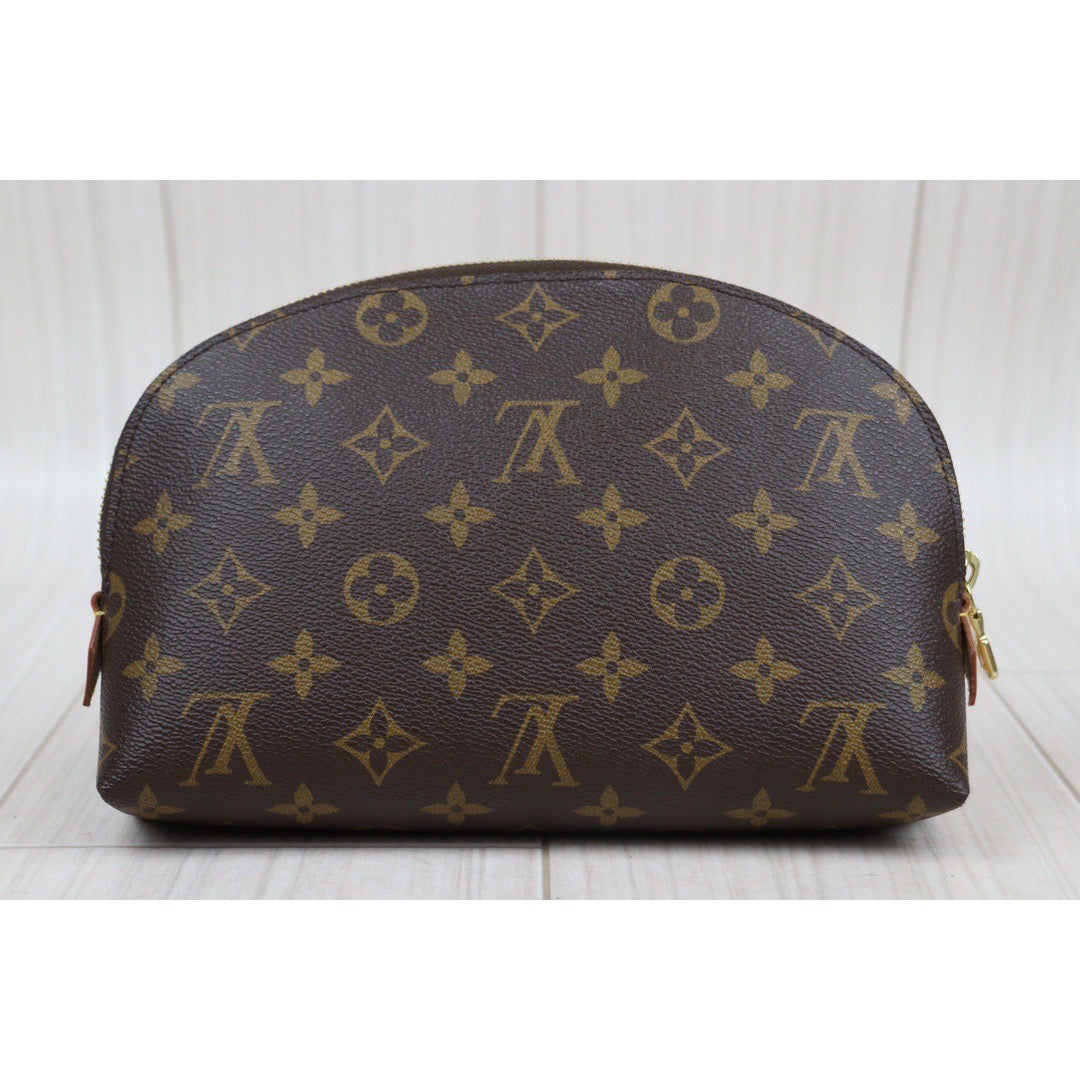 Rank A ｜LV Monogram GM Pochette Cosmetics｜24030519