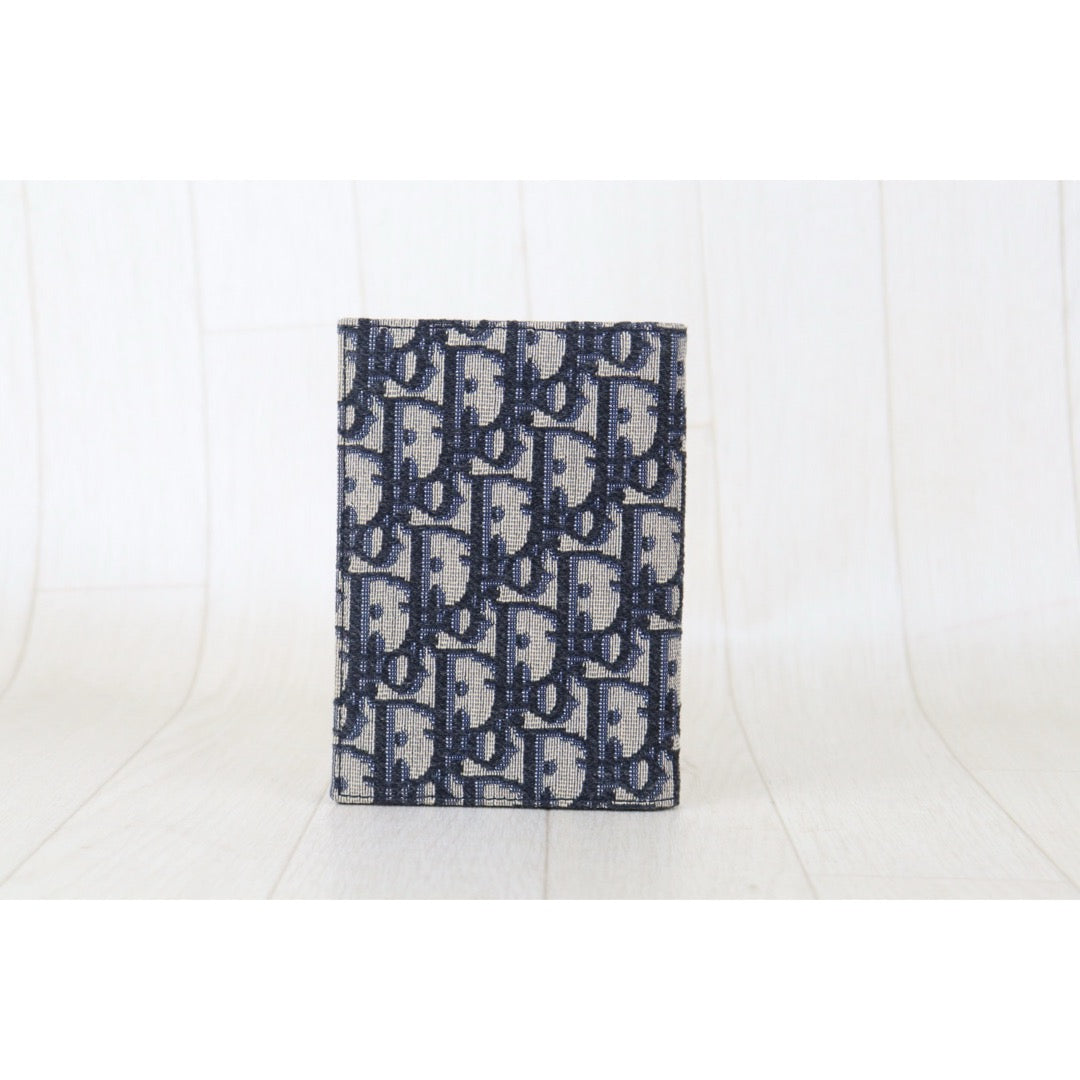 Very Good ( Rank A)｜ Dior Trotter Passport Cover ｜S25090104