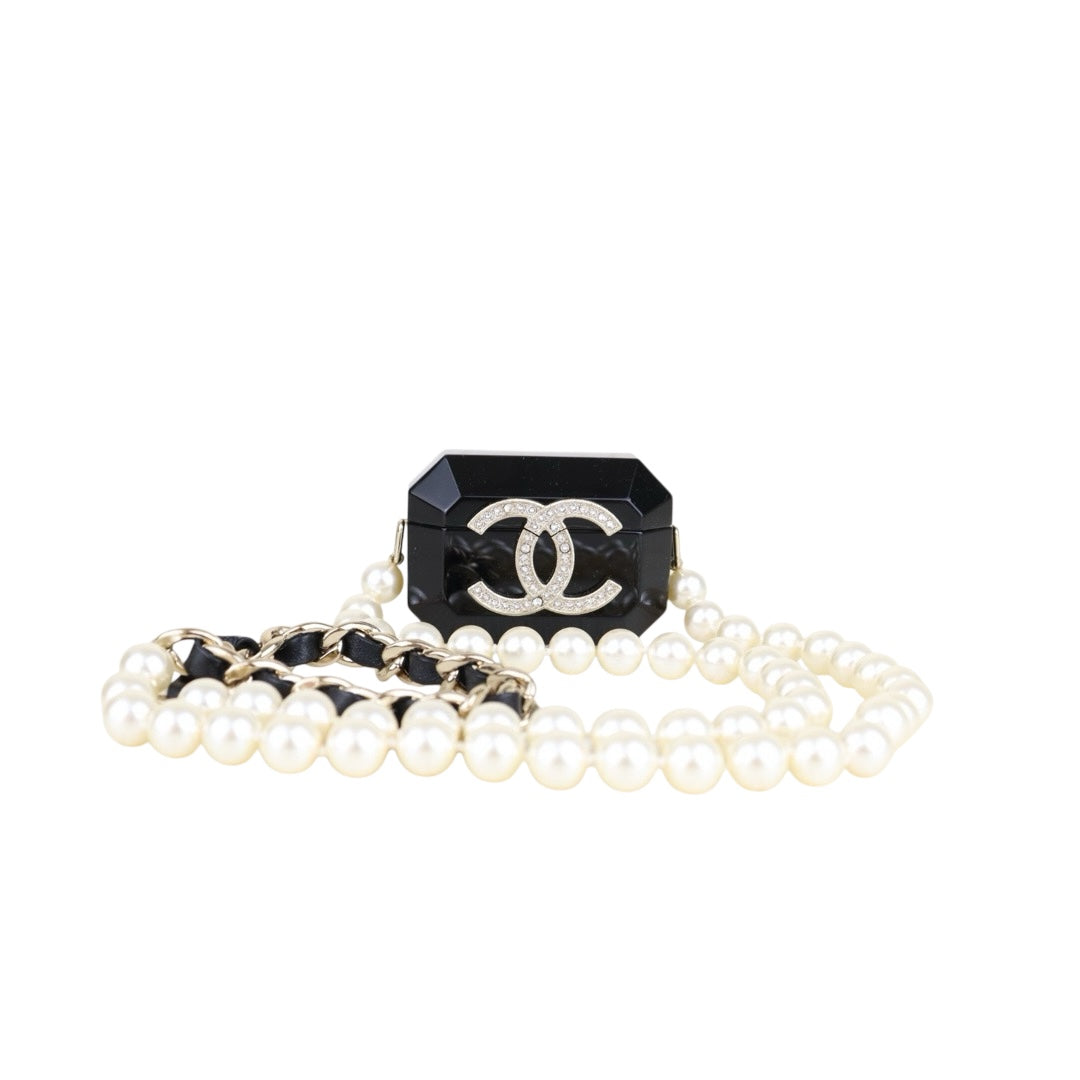 Very Good ( Rank A)｜ CHANEL Rhinestone Coco Mark Pearl Chain AirPods Pro Bag Made in 2021 year｜S25112001