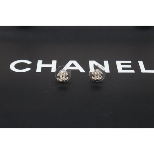 Include Authentic Detective Certificate of Authenticity｜Very Good ( Rank A) ｜CHANEL 08P COCO Mark Rhinestone Earrings Made In 2008Year｜26041312