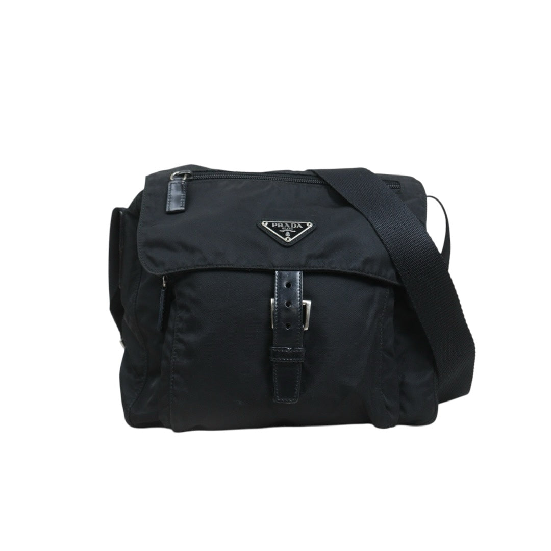 Include Entrupy Certificate of Authenticity｜Good ( Rank AB) ｜Prada  Nylon Black Shoulder Bag｜26101904