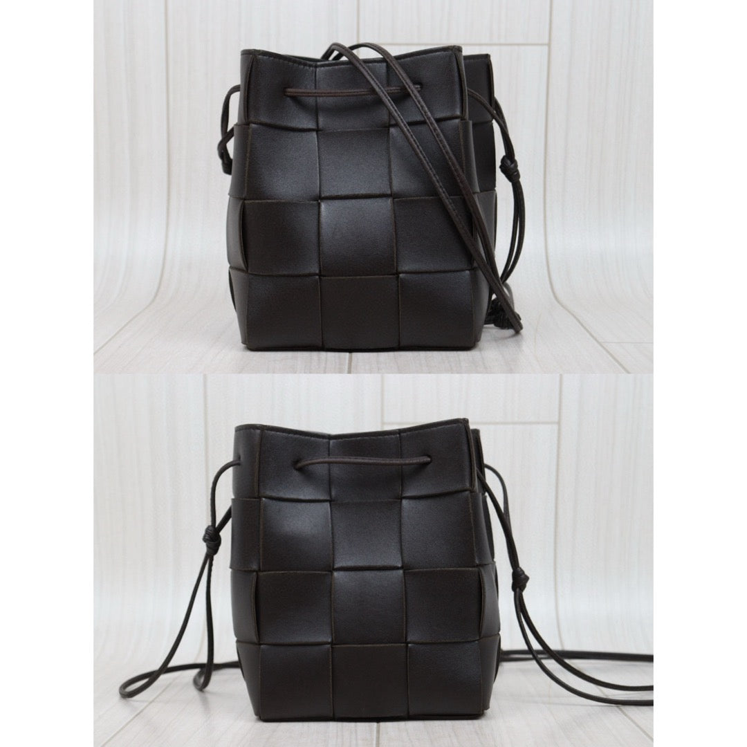 Good ( Rank AB)｜ Bottega Veneta Lamb Skin Weave Bucket Shoulder Bag Brown｜P25041410