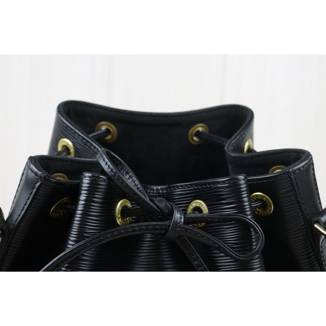 Rank A｜ LV Epi Noe Shoulder Bag Black｜24080114